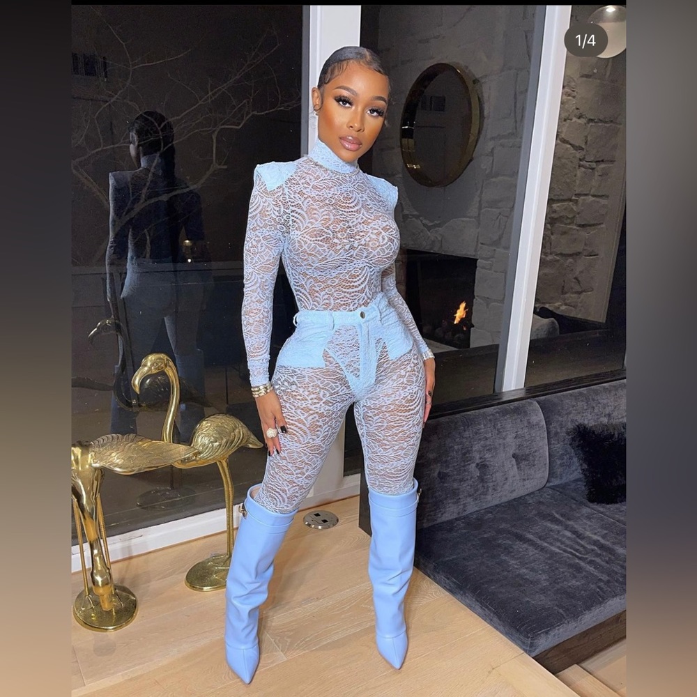 Shane Justin Blue Lace Luxury Kitty 2pc Set